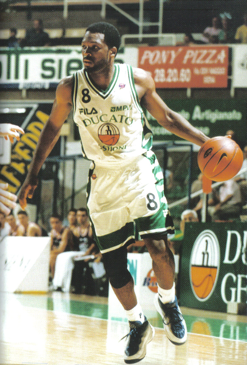 Travis MAYS - Ducato Mens Sana Siena