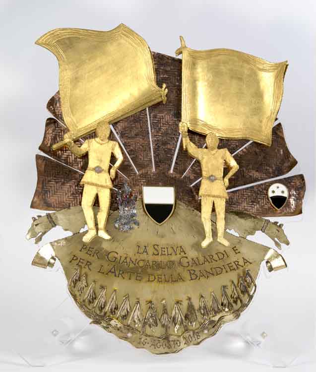Il Premio per i due migliori Alfieri di Piazza in onore di Gianfranco Galardi, realizzato da Paolo Penko ed offerto dalla Contrada della Selva.
