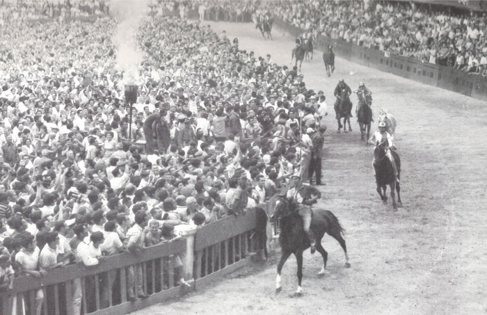 Il video del Palio del 2 luglio 1968