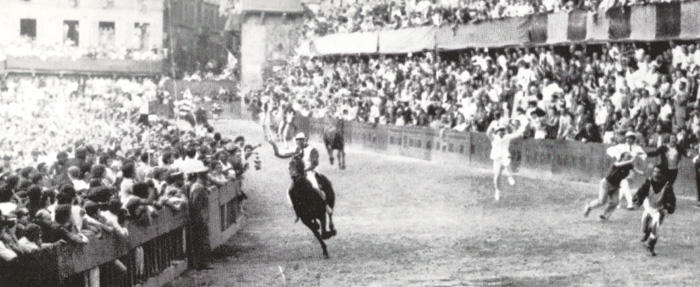 Il video del Palio del 2 luglio 1970