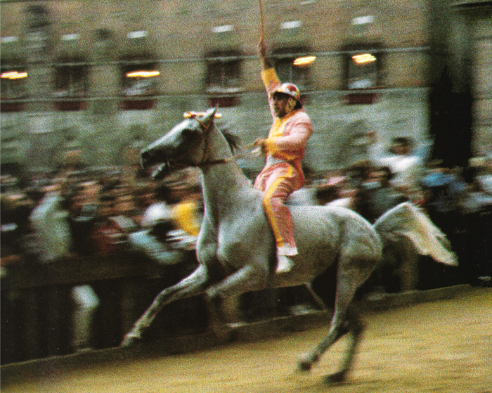 Il video del Palio del 13 settembre 1986