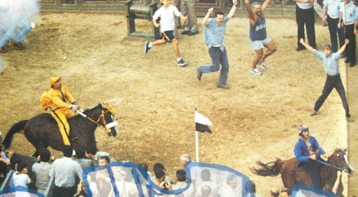 Il video del Palio del 16 agosto 1998