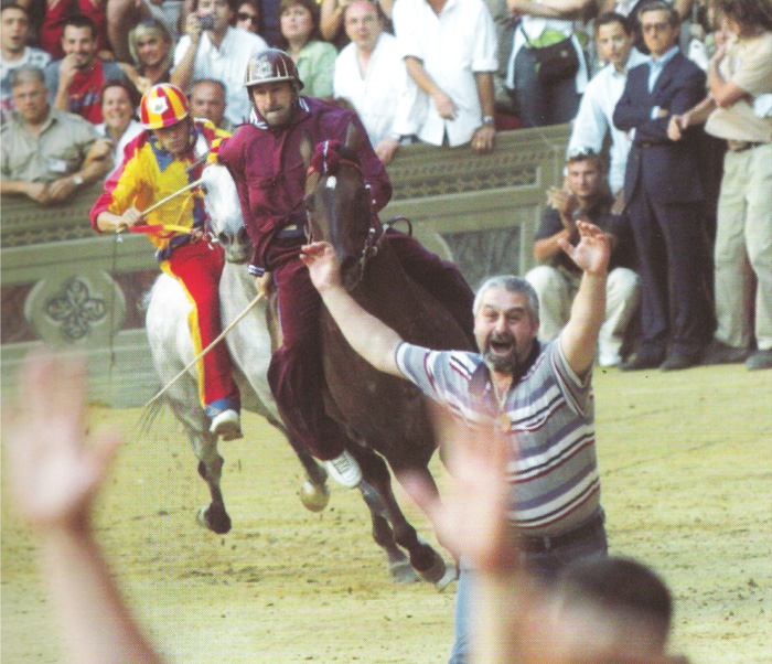 Il video del Palio del 16 agosto 2005